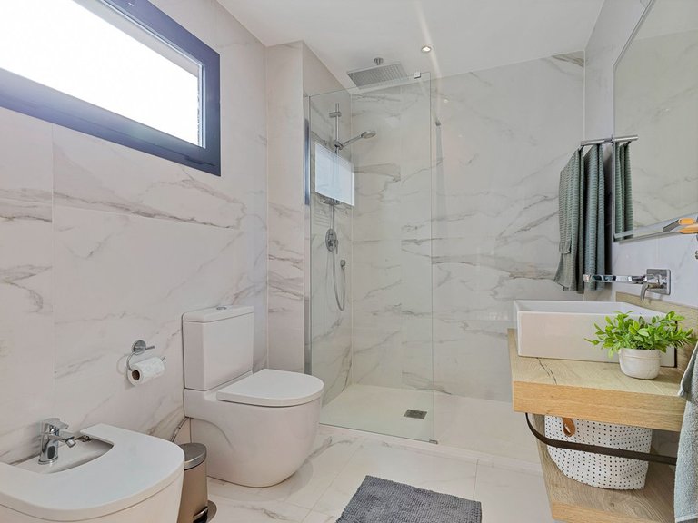 Villa for Sale in Fuengirola, Malaga 20