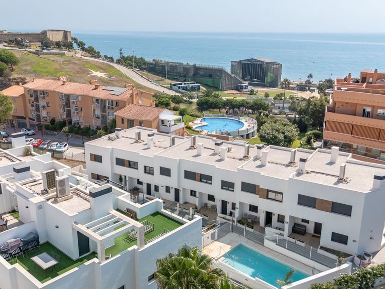 Villa for Sale in Fuengirola, Malaga 32