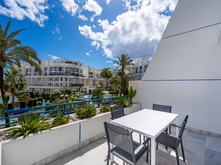 Apartment for Sale in Marbella, Malaga 23