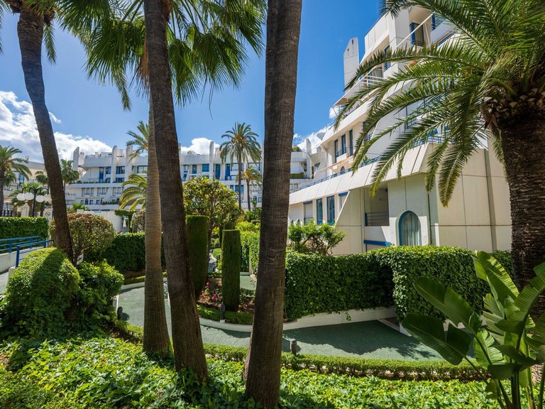 Apartment for Sale in Marbella, Malaga 29