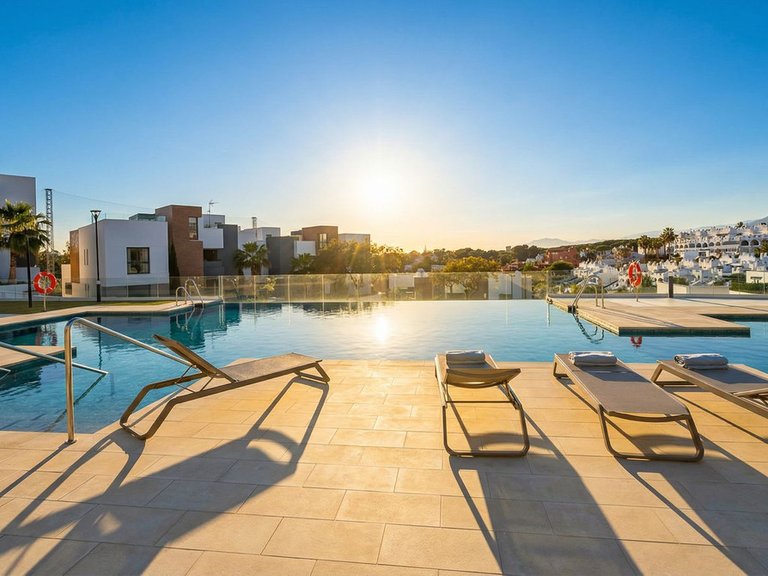 Apartment for Sale in Cabopino, Malaga 14