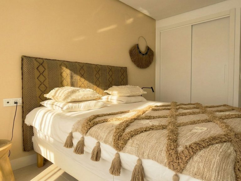 Apartment for Sale in Cabopino, Malaga 16
