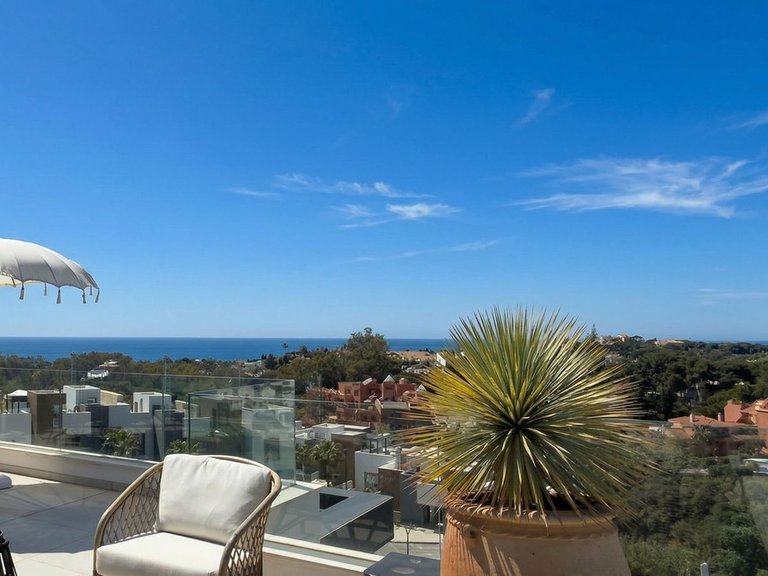 Apartment for Sale in Cabopino, Malaga 23