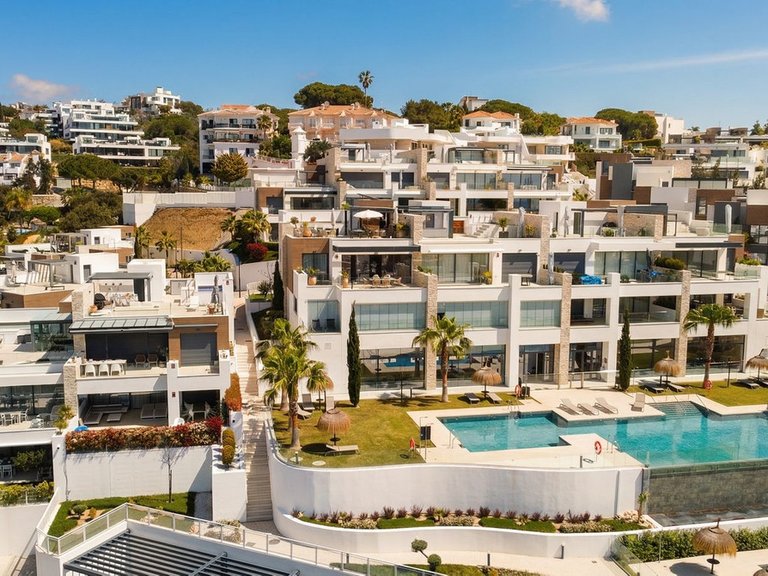 Apartment for Sale in Cabopino, Malaga 34