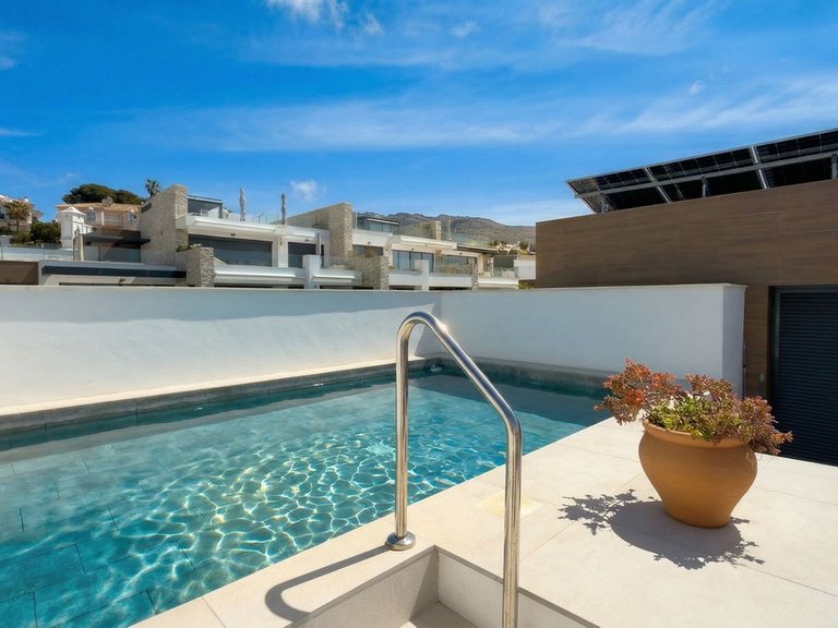 Apartment for Sale in Cabopino, Malaga 4