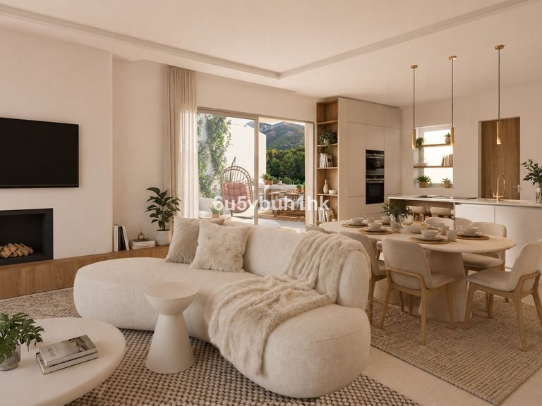 Apartment for Sale in Nueva Andalucía, Malaga 4