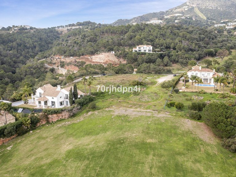 Plot for Sale in Benahavís, Malaga 10