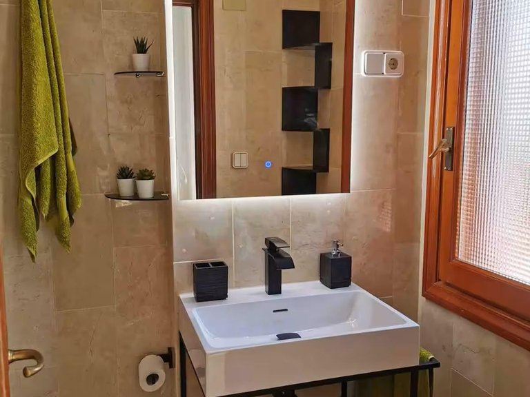 Apartment for Sale in Nueva Andalucía, Malaga 22