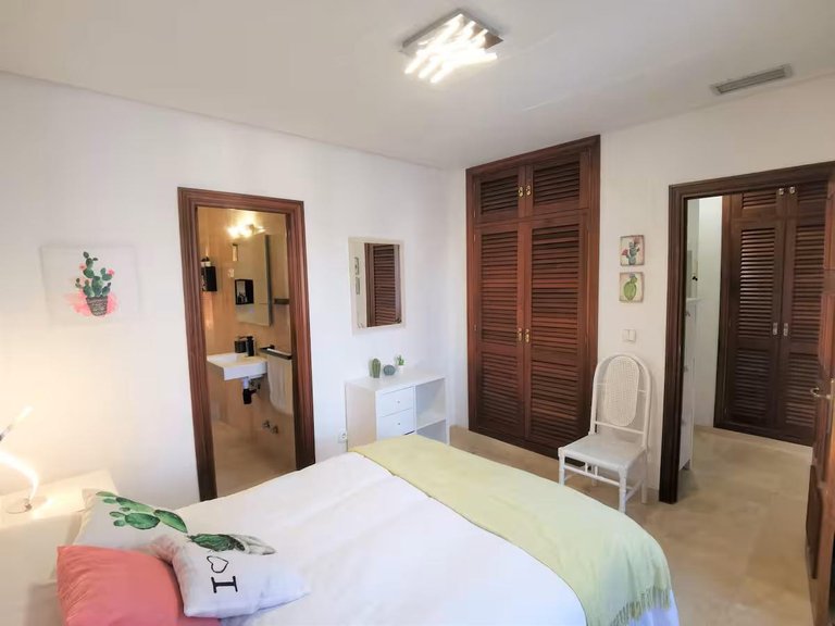 Apartment for Sale in Nueva Andalucía, Malaga 7