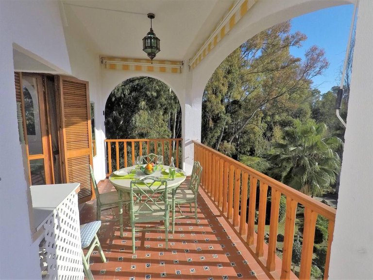 Apartment for Sale in Nueva Andalucía, Malaga 9