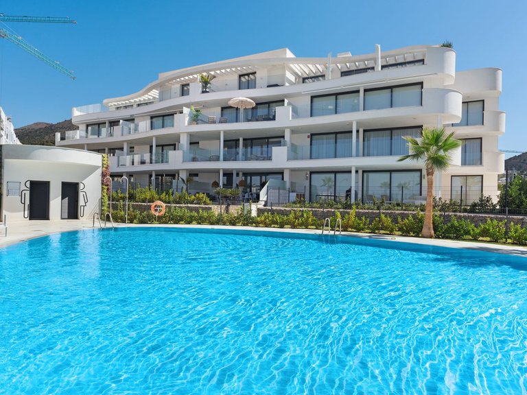 Apartment for Sale in Higueron, Malaga 1