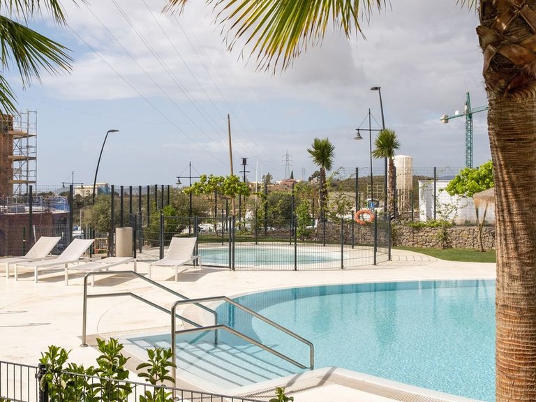 Apartment for Sale in Higueron, Malaga 23