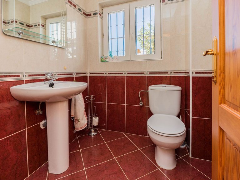Villa for Sale in Fuengirola, Malaga 14