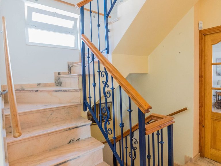 Villa for Sale in Fuengirola, Malaga 42