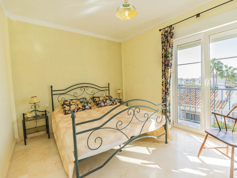 Villa for Sale in Fuengirola, Malaga 9