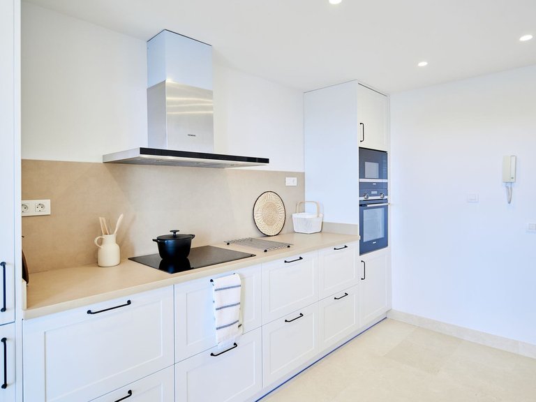Apartment for Sale in Marbella, Malaga 17