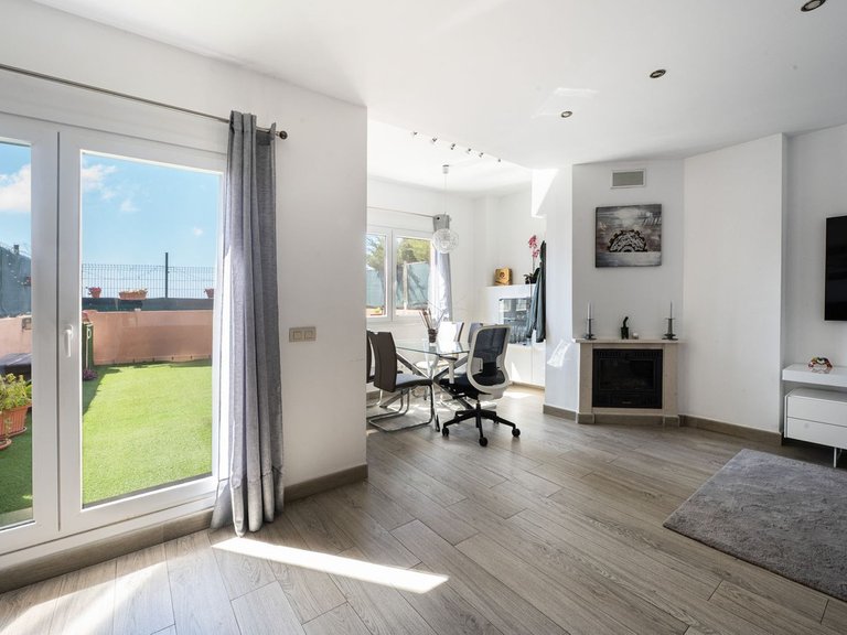 Villa for Sale in Benalmadena Pueblo, Malaga 13
