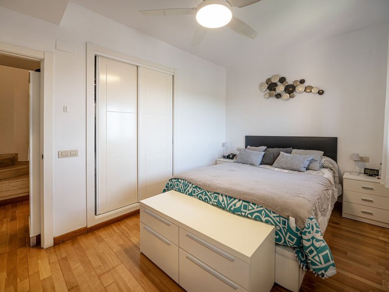 Villa for Sale in Benalmadena Pueblo, Malaga 17