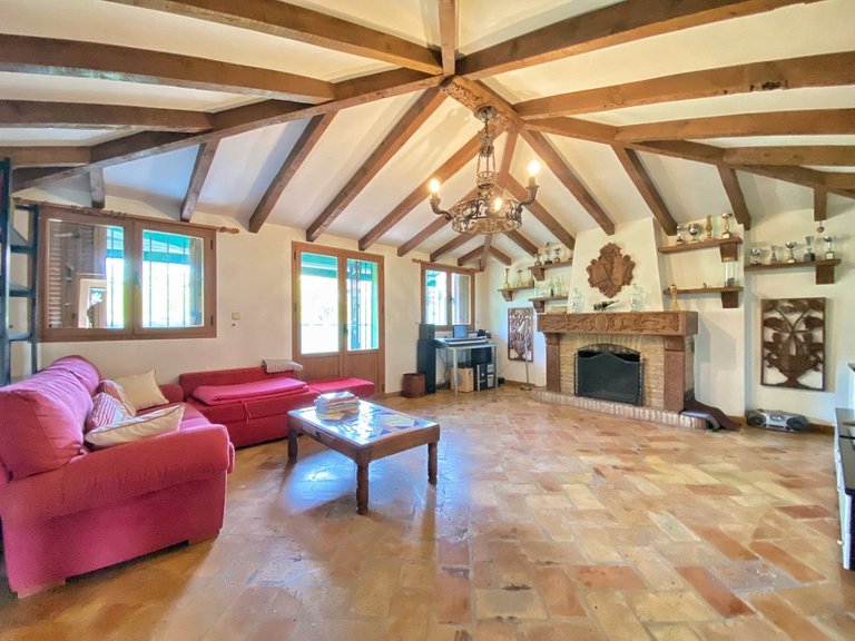 Villa for Sale in Marbella, Malaga 5