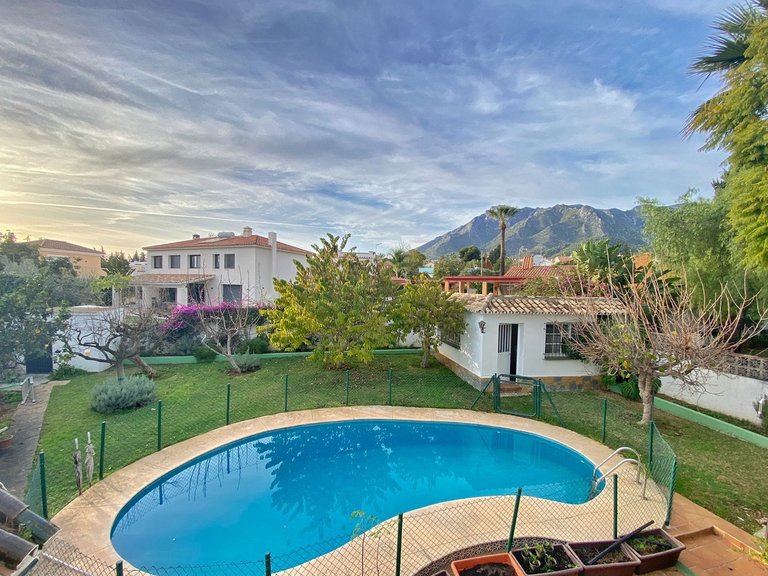 Villa for Sale in Marbella, Malaga 8