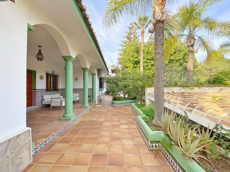 Villa for Sale in Marbella, Malaga 9
