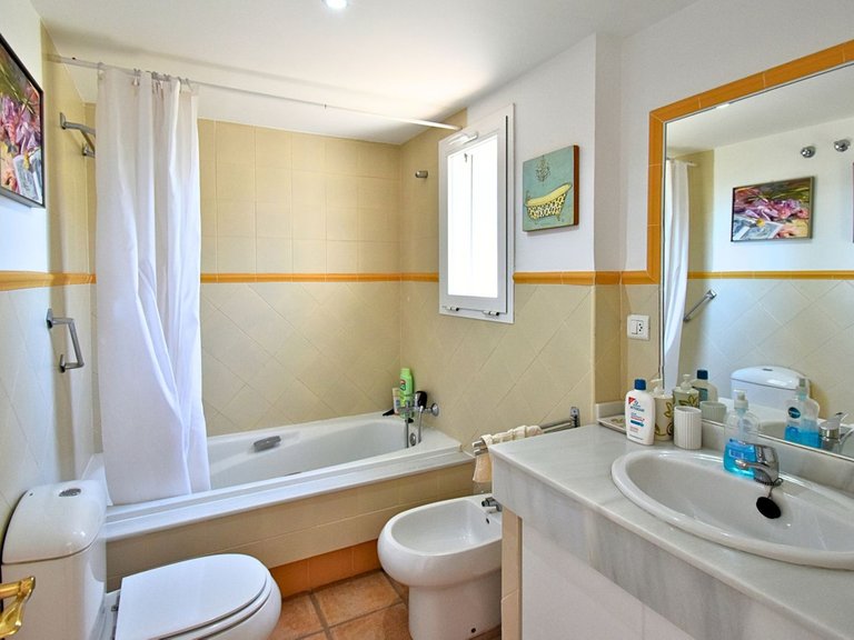 Villa for Sale in Guadalmina Alta, Malaga 13