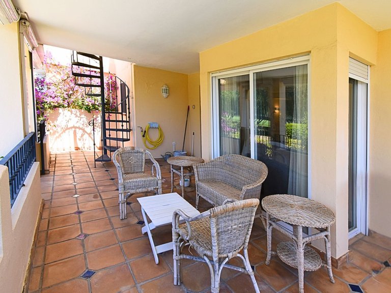 Villa for Sale in Guadalmina Alta, Malaga 19