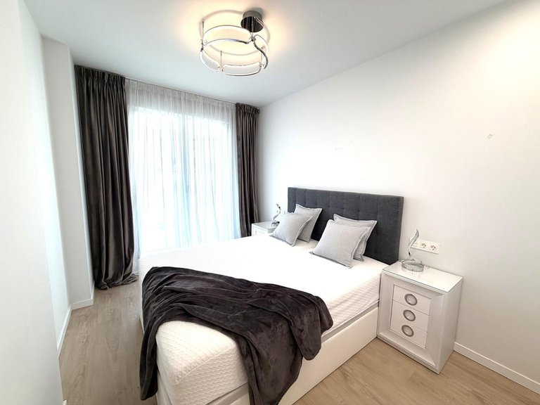 Apartment for Sale in Nueva Andalucía, Malaga 28