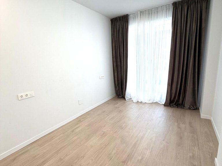 Apartment for Sale in Nueva Andalucía, Malaga 6