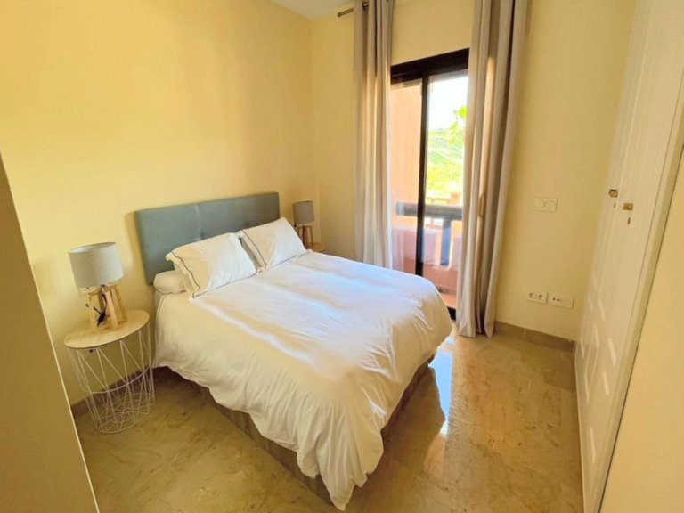 Apartment for Sale in La Duquesa, Malaga 11
