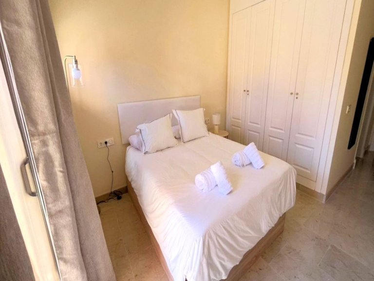 Apartment for Sale in La Duquesa, Malaga 8