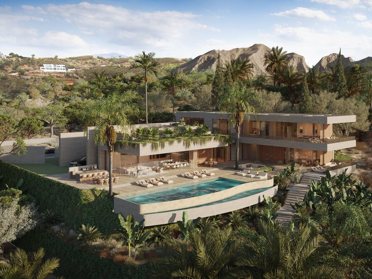 Plot for Sale in Benahavís, Malaga 1