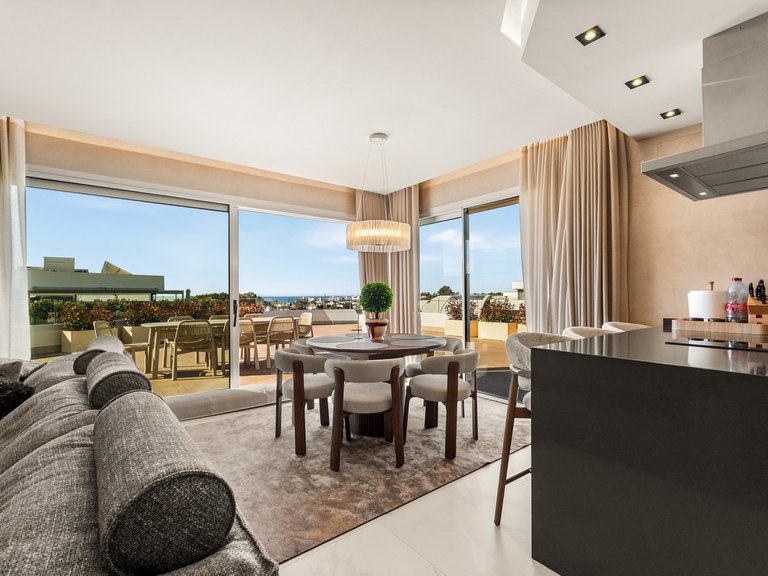 Apartment for Sale in San Pedro De Alcántara, Malaga 11