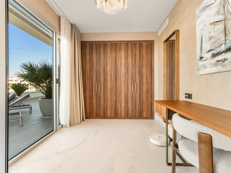 Apartment for Sale in San Pedro De Alcántara, Malaga 23