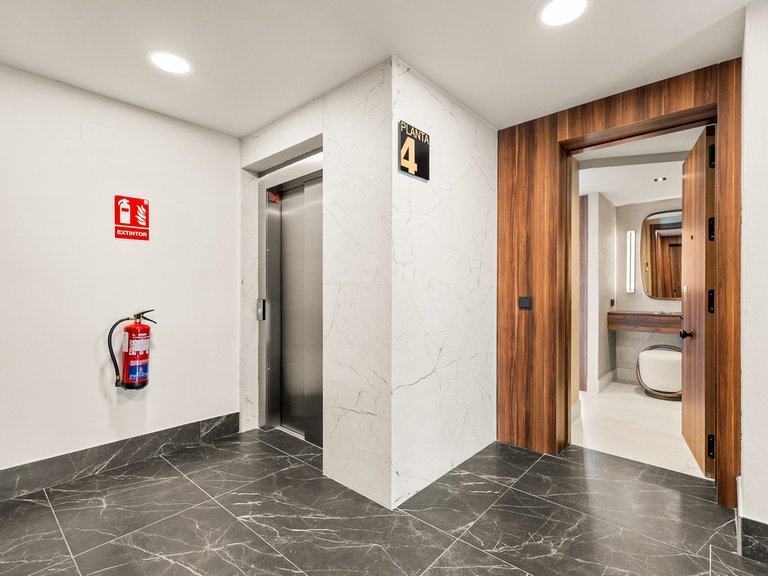 Apartment for Sale in San Pedro De Alcántara, Malaga 39