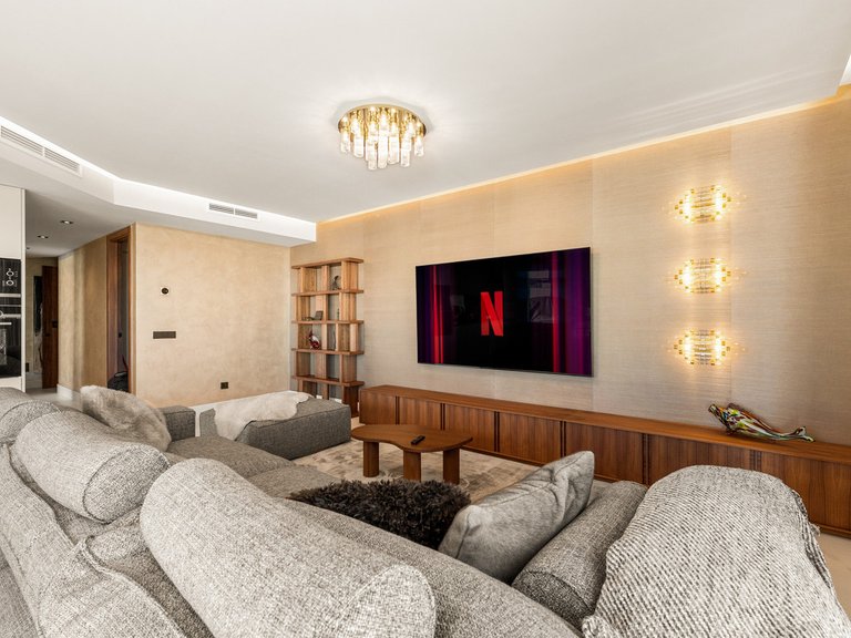 Apartment for Sale in San Pedro De Alcántara, Malaga 6