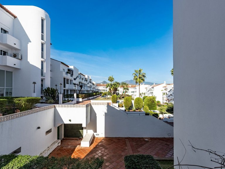 Apartment for Sale in Bel Air, Malaga 17