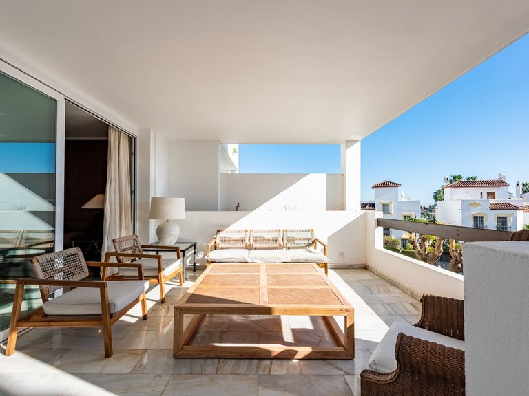 Apartment for Sale in Bel Air, Malaga 2