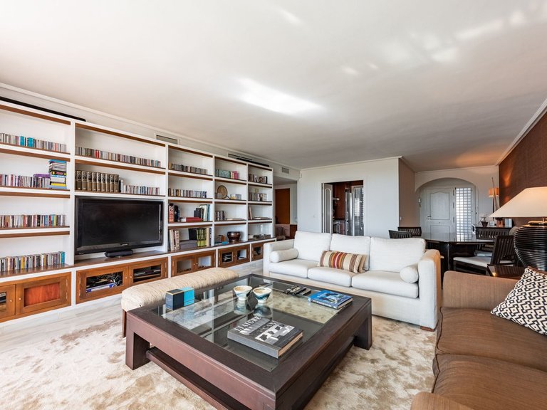 Apartment for Sale in Bel Air, Malaga 3