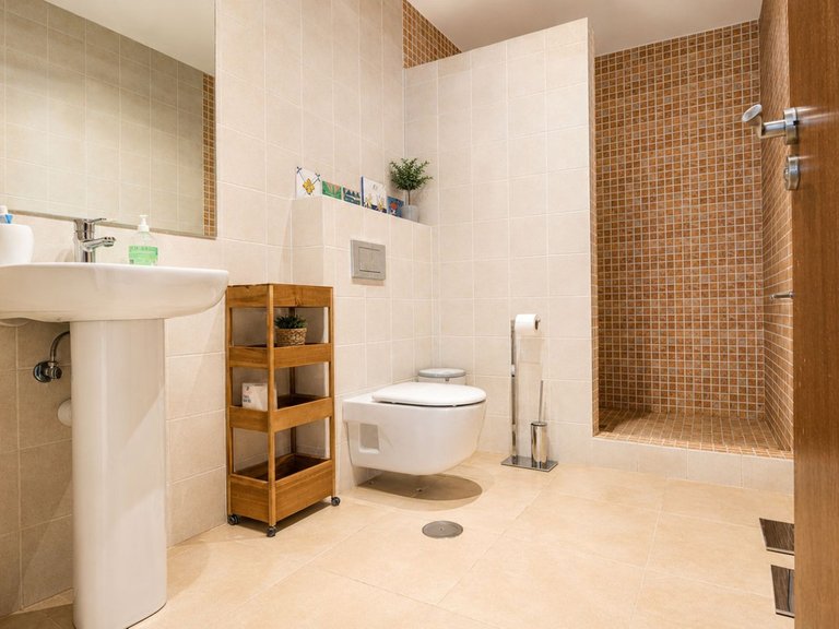 Villa for Sale in Benahavís, Malaga 16