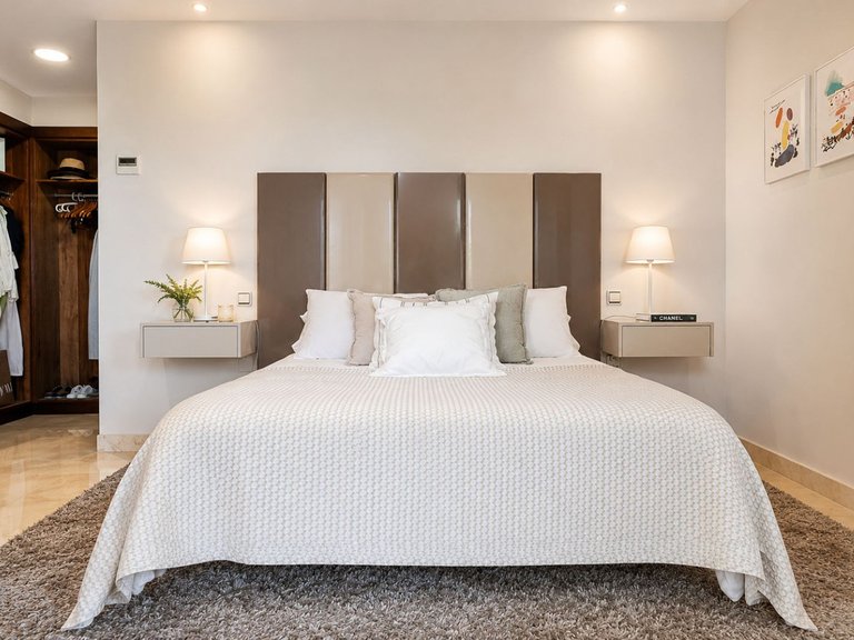 Villa for Sale in Benahavís, Malaga 23