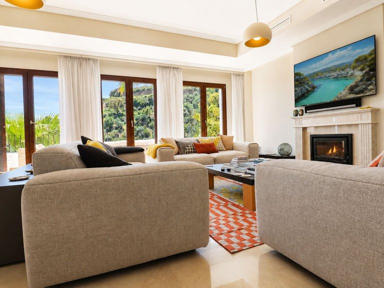 Villa for Sale in Benahavís, Malaga 36
