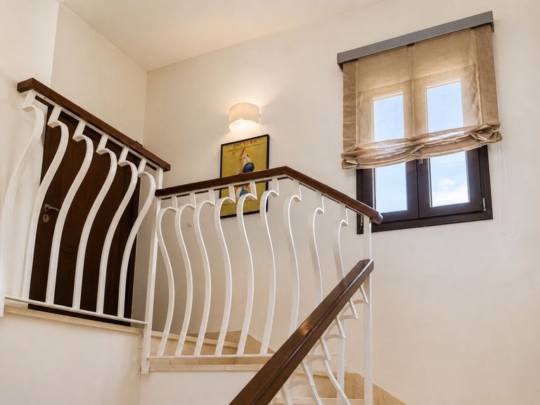 Villa for Sale in Benahavís, Malaga 41