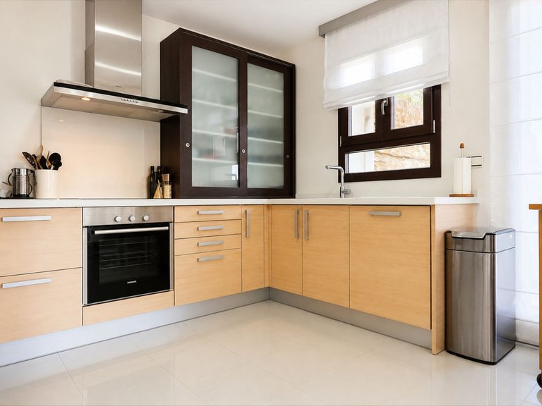 Villa for Sale in Benahavís, Malaga 42