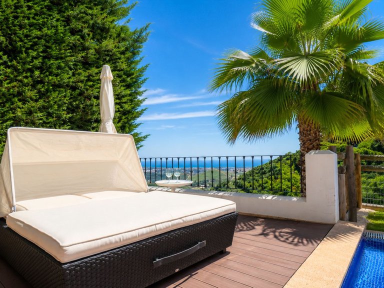 Villa for Sale in Benahavís, Malaga 7
