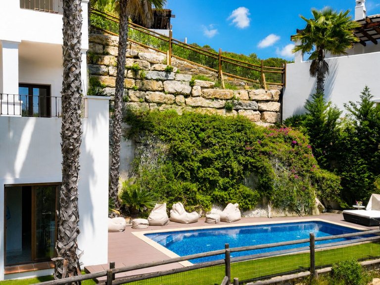 Villa for Sale in Benahavís, Malaga 8