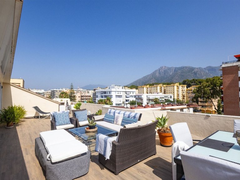 Apartment for Sale in Marbella, Malaga 1