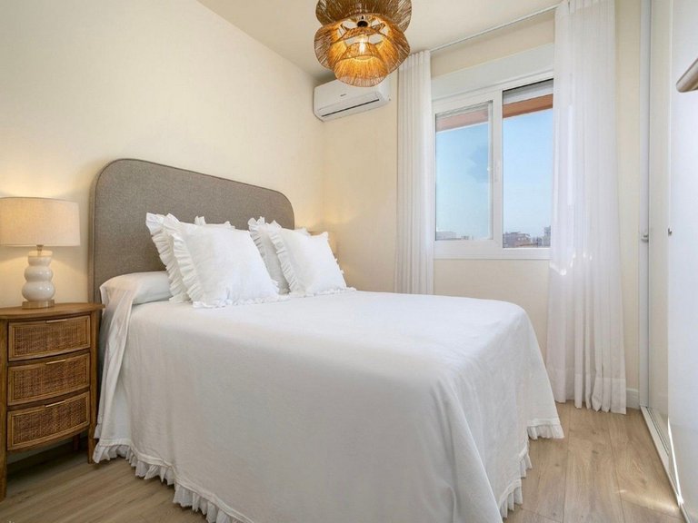 Apartment for Sale in Fuengirola, Malaga 16