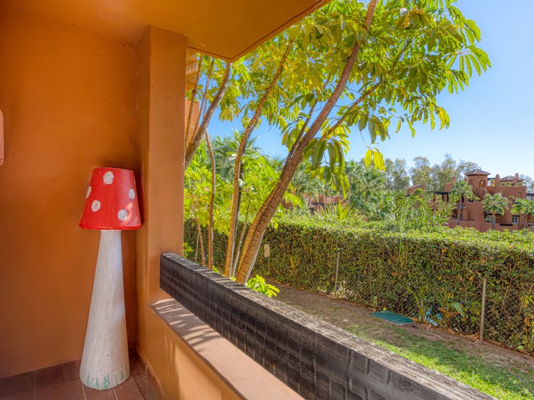 Apartment for Sale in Nueva Andalucía, Malaga 20