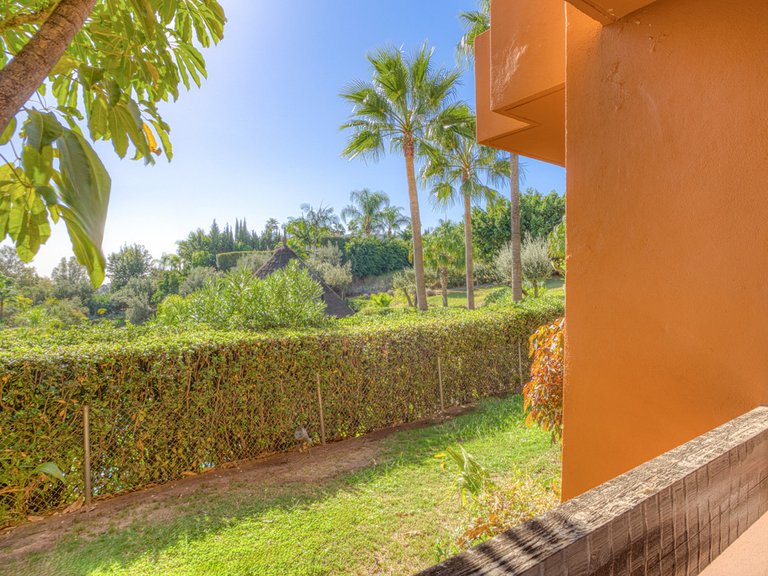 Apartment for Sale in Nueva Andalucía, Malaga 8